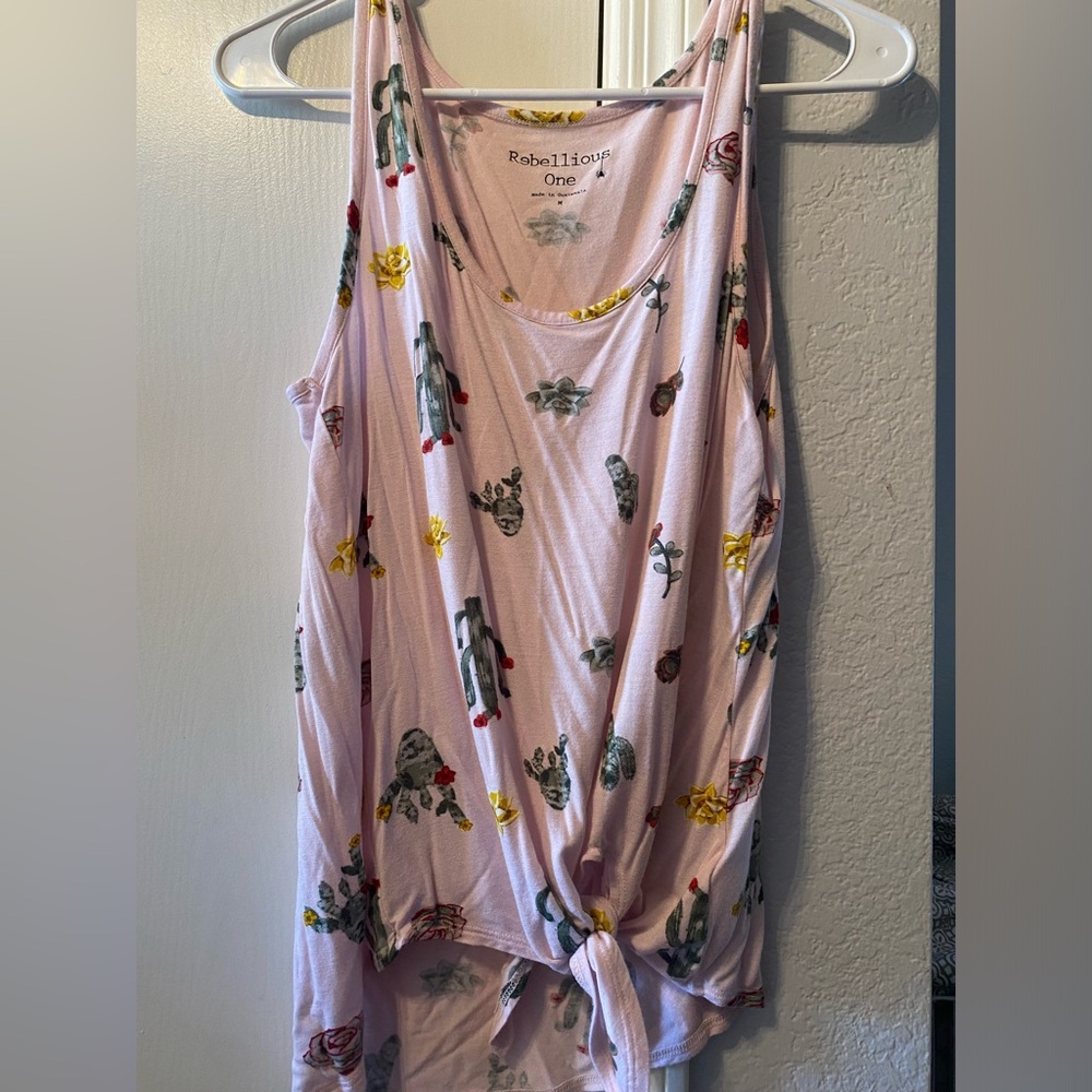 Women’s Cactus/Succulent tie top